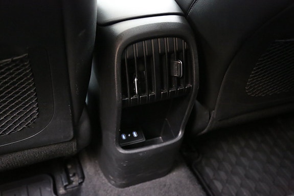 Hyundai Kona 26 of 29