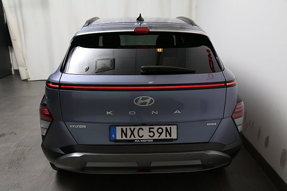 Hyundai Kona 8 of 29