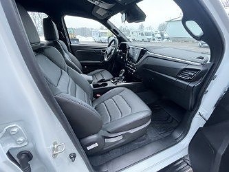 Isuzu D-max 9 of 9