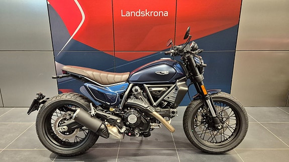 Ducati Scrambler 800 Night Shift 6 of 8