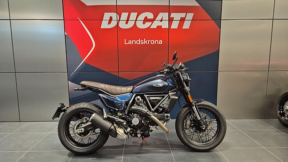 Ducati Scrambler 800 Night Shift