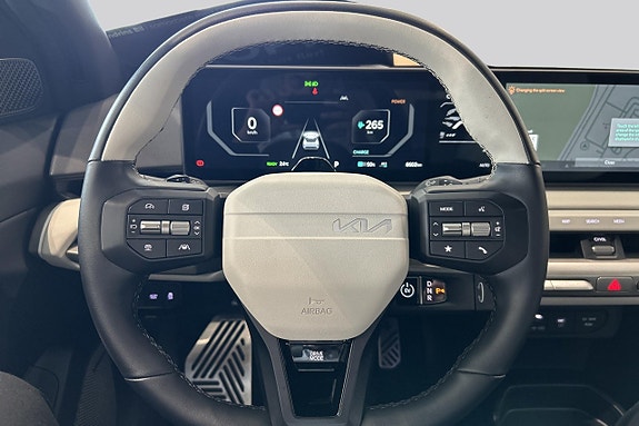 Kia EV4 12 of 14