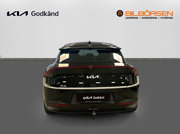 Kia EV6 5 of 15