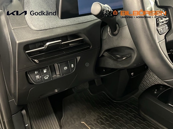 Kia EV6 13 of 15