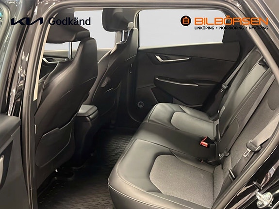 Kia EV6 9 of 15