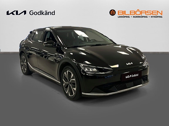 Kia EV6 3 of 15