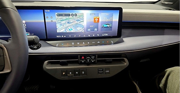 Nissan Leaf 10 of 11
