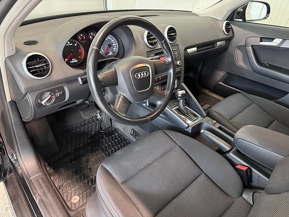 Audi A3 9 of 17