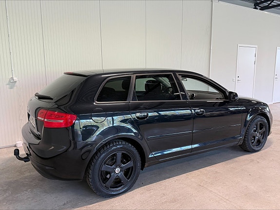 Audi A3 5 of 17