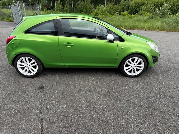 Opel Corsa 4 of 5