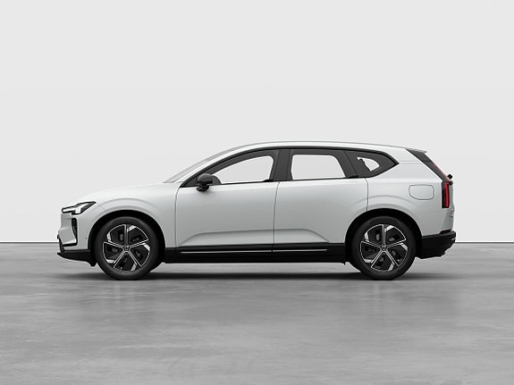 Volvo EX60 11 of 13