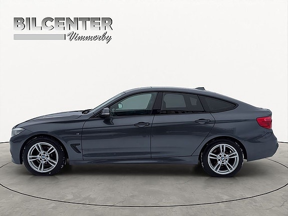 BMW 320 3 of 20
