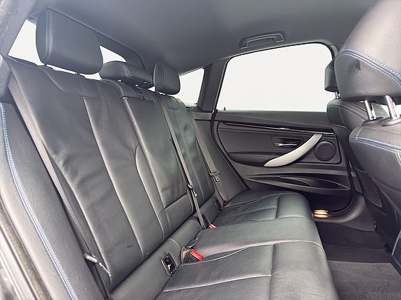 BMW 320 19 of 20