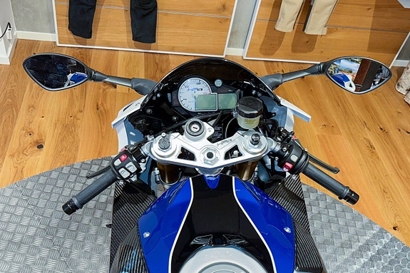BMW HP4  |Competition|Nr 1202|Endast 765 mil|SE SKICK & BILDER| 12 of 15