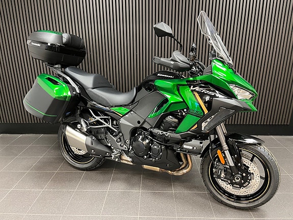 Kawasaki Versys 1100 SE Grand Tourer