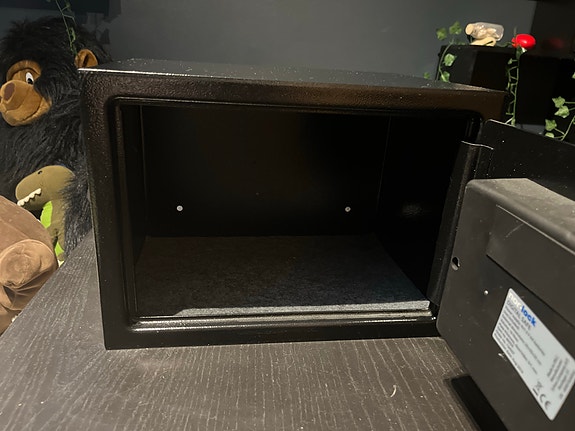 Product image 3 of 4