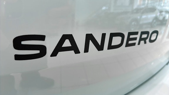 Dacia Sandero 23 of 23