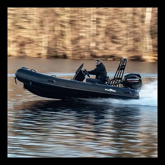 KAMPANJPRIS, Greatwhite Ribbåt DLX390 ALU inkl. Mercury 40HK 3 of 3