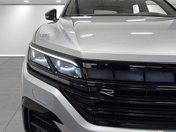 Volkswagen Touareg 27 of 28