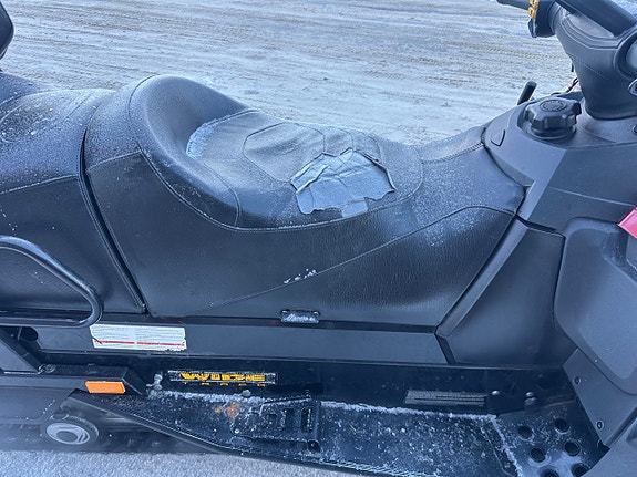 Ski-Doo Expedition V800 -08 6 of 6