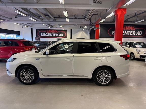 Mitsubishi Outlander 8 of 30