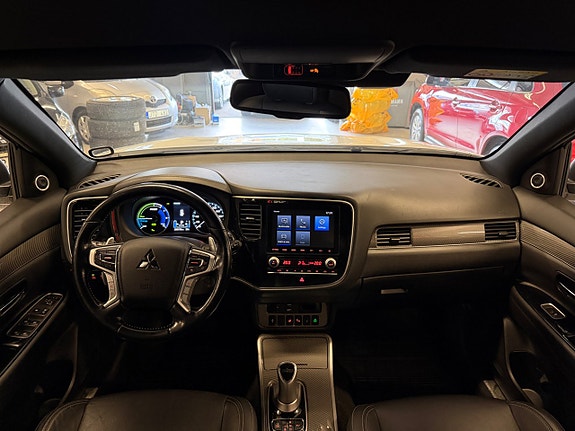 Mitsubishi Outlander 26 of 30