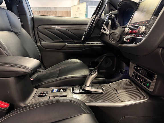 Mitsubishi Outlander 25 of 30