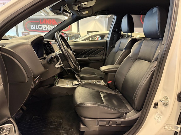 Mitsubishi Outlander 11 of 30