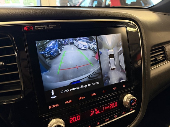 Mitsubishi Outlander 16 of 30