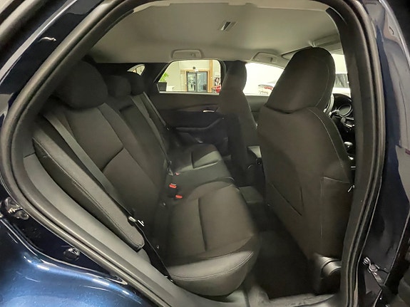 Mazda CX-30 9 of 21