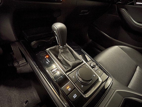 Mazda CX-30 16 of 21