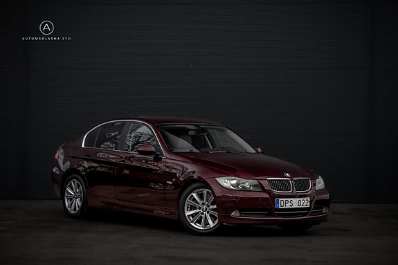 BMW 330d 5 of 5