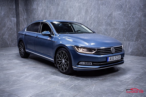 Volkswagen Passat 9 of 27