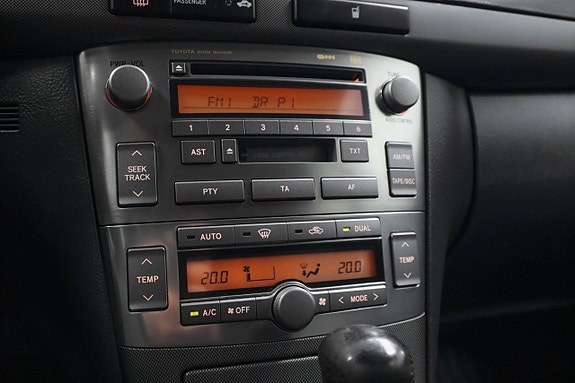 Toyota Avensis 17 of 25