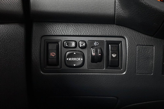 Toyota Avensis 21 of 25