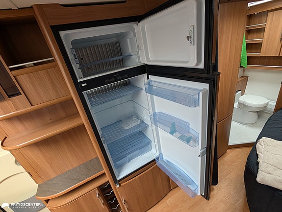 Kabe ROYAL 590 LXL KS *Rymligt kök / TV bänk / L-soffa 16 of 17
