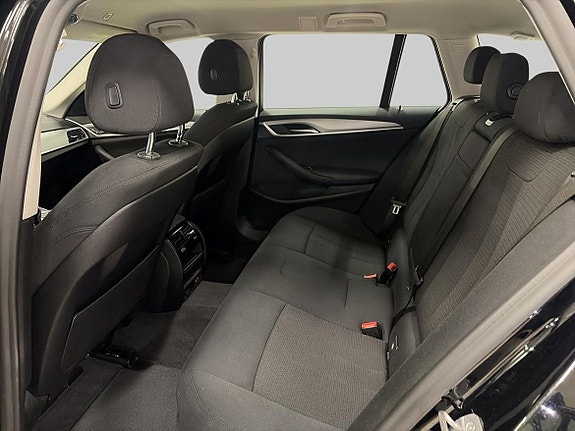 BMW 530e 11 of 21