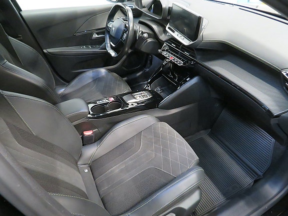 Peugeot 208 9 of 14