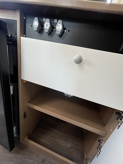 Carado V 337 Höga Långbäddar Solcell Cykelställ 3500kg 10 of 21