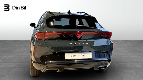 Cupra Formentor 4 of 5