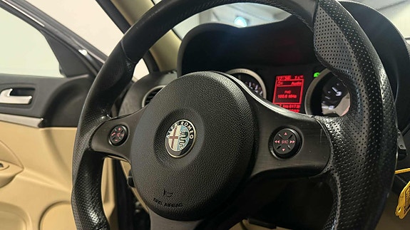 Alfa Romeo 159 14 of 20
