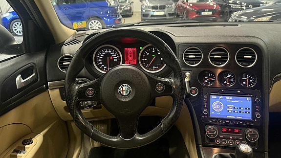 Alfa Romeo 159 11 of 20