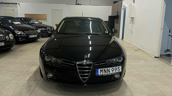 Alfa Romeo 159 2 of 20