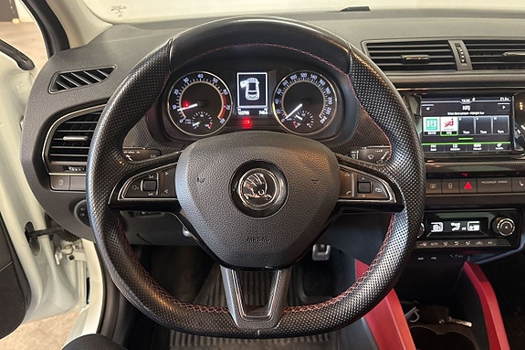 Skoda Fabia 16 of 28