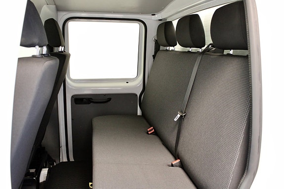 Volkswagen Transporter 13 of 13