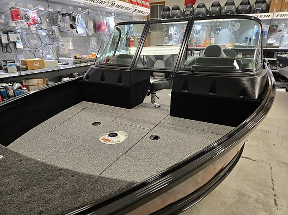 Alumacraft Competitor 165 Sport - Mercury F80 "READY 2 FISH" 4 of 11