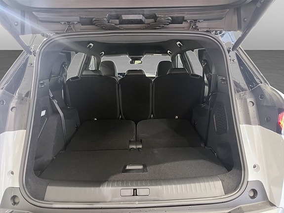 Peugeot 5008 13 of 14
