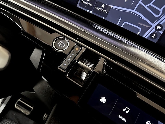 Peugeot 5008 10 of 14