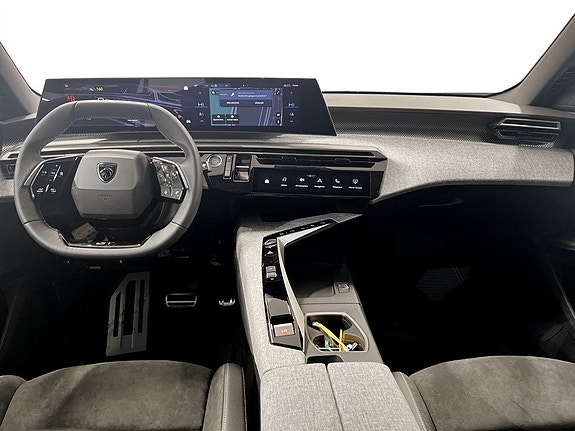 Peugeot 5008 3 of 5