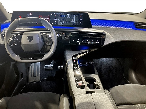 Peugeot 5008 2 of 14